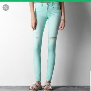 Distressed Mint American Eagle Midrise Jegging